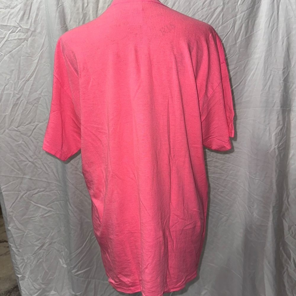 T-Shirt - Picture 4 of 5